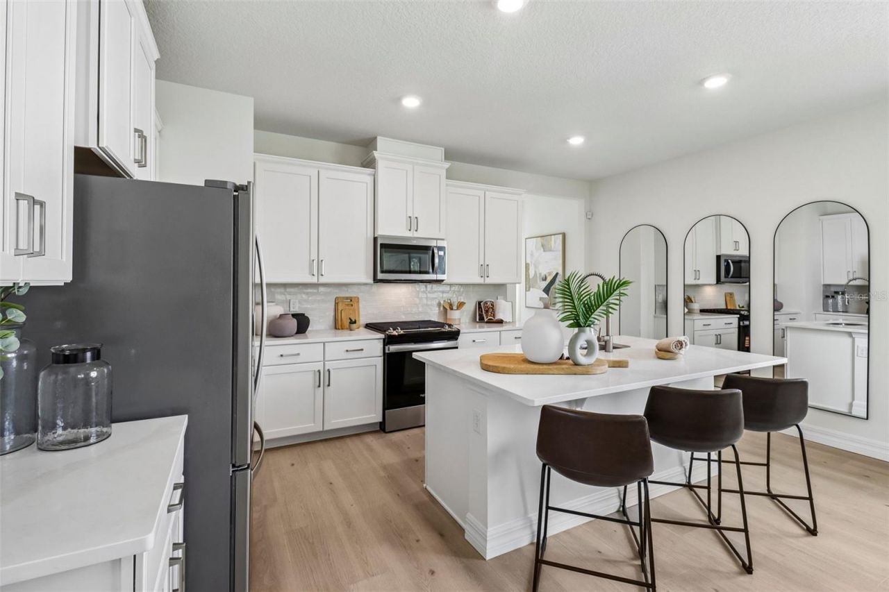 3945 Kennebunk Loop, Mount Dora, FL 32757 Photo