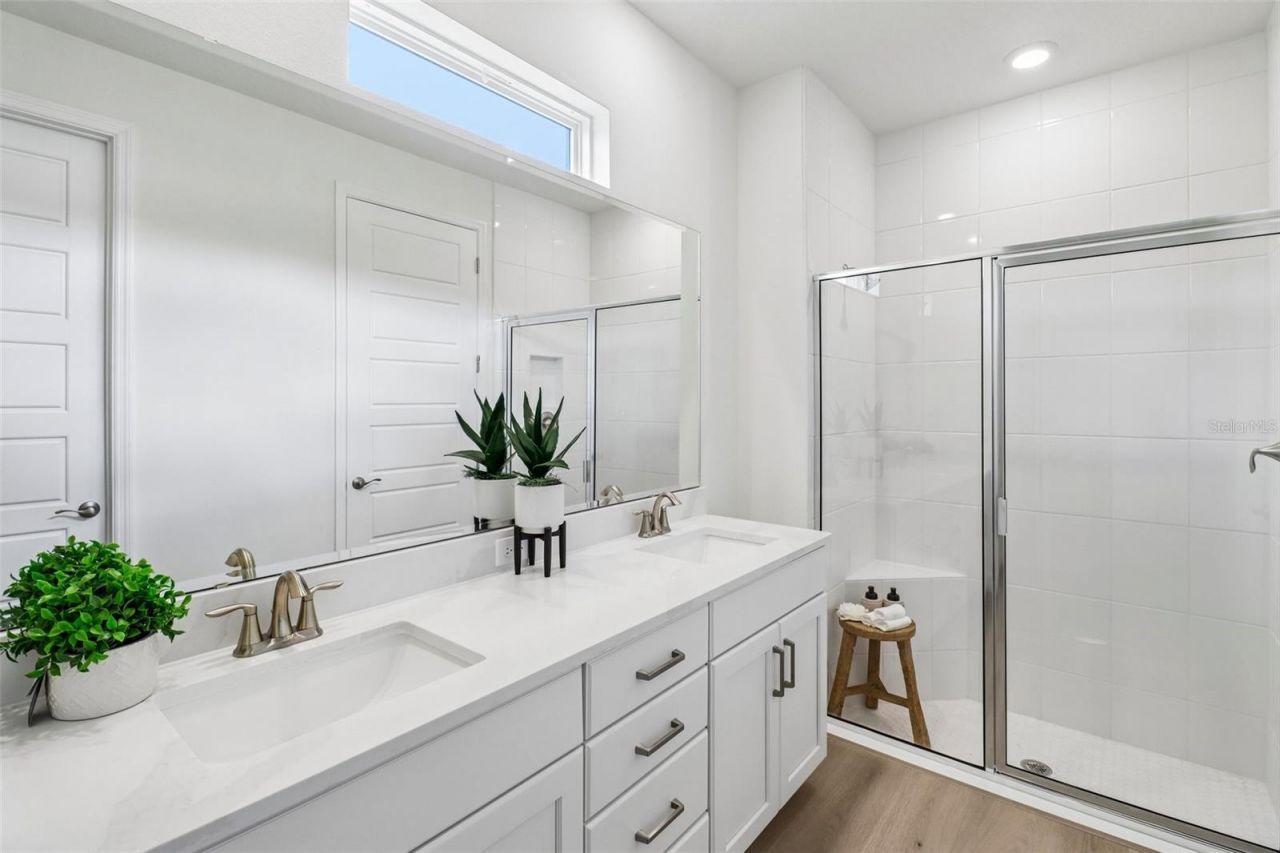 3945 Kennebunk Loop, Mount Dora, FL 32757 Photo