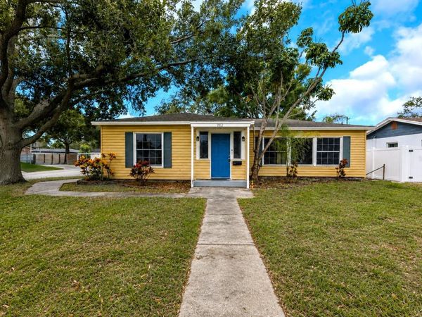 282 NE 40TH AVENUE NE, ST PETERSBURG, FL 33703