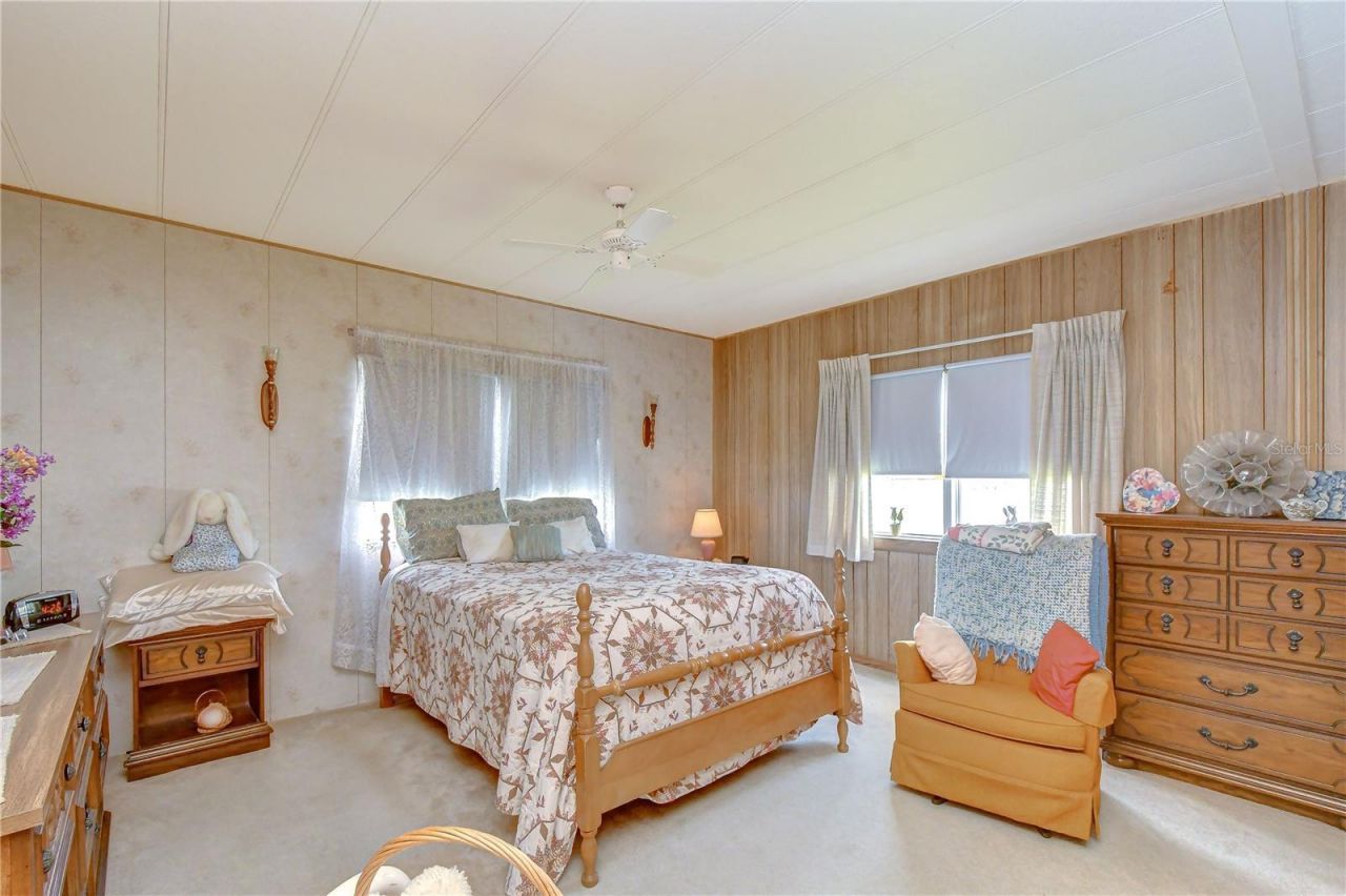 35144 Ada Avenue , Zephyrhills, FL 33541 Photo