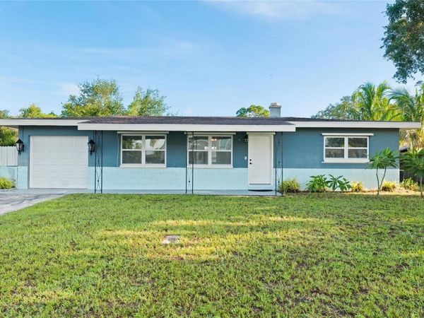 10811 VALENCIA TERRACE , SEMINOLE, FL 33772