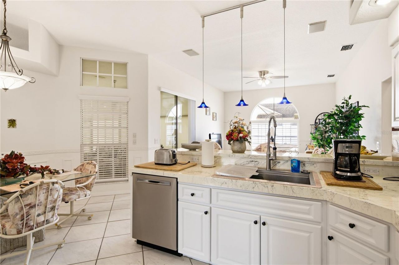 8704 Cypress Lakes Boulevard , New Port Richey, FL 34653 Photo
