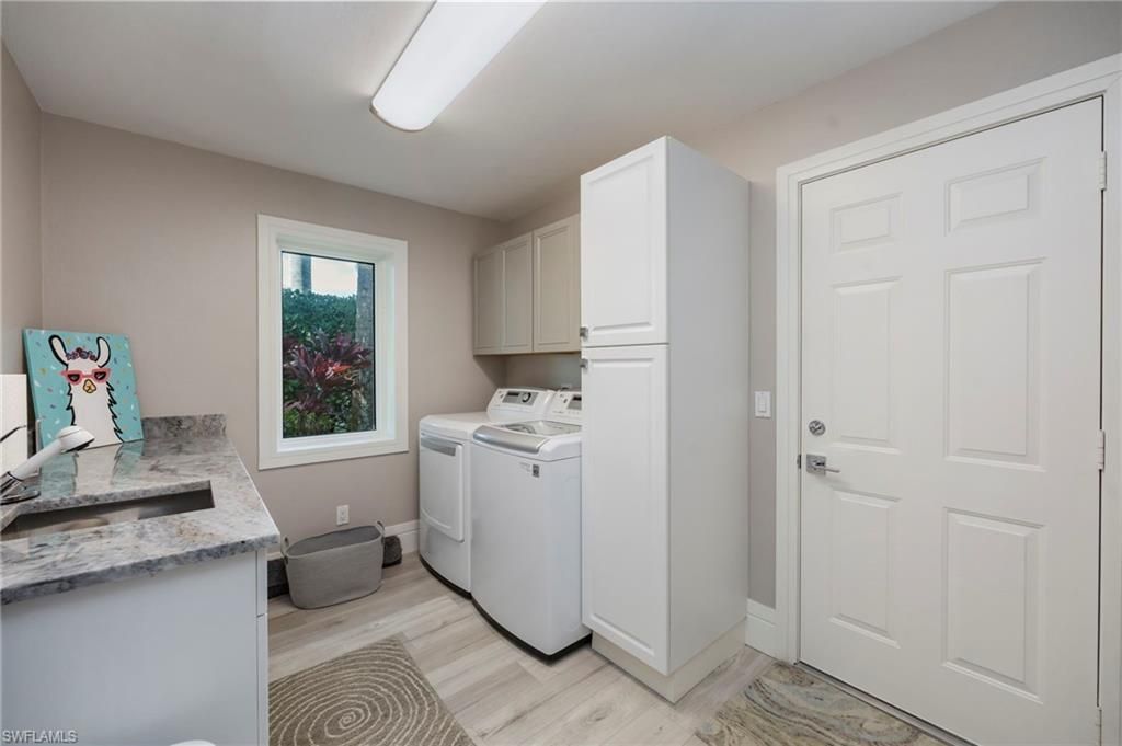 549 Eagle Creek Dr , Naples, FL 34113 Photo