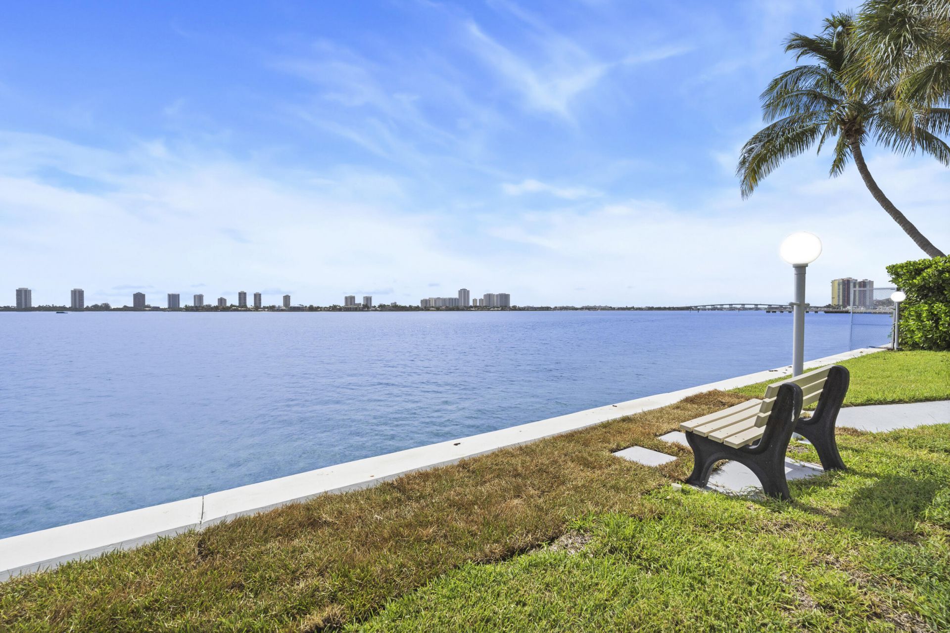 501 Lake Shore Drive, Unit 606, Lake Park, FL 33403 Photo