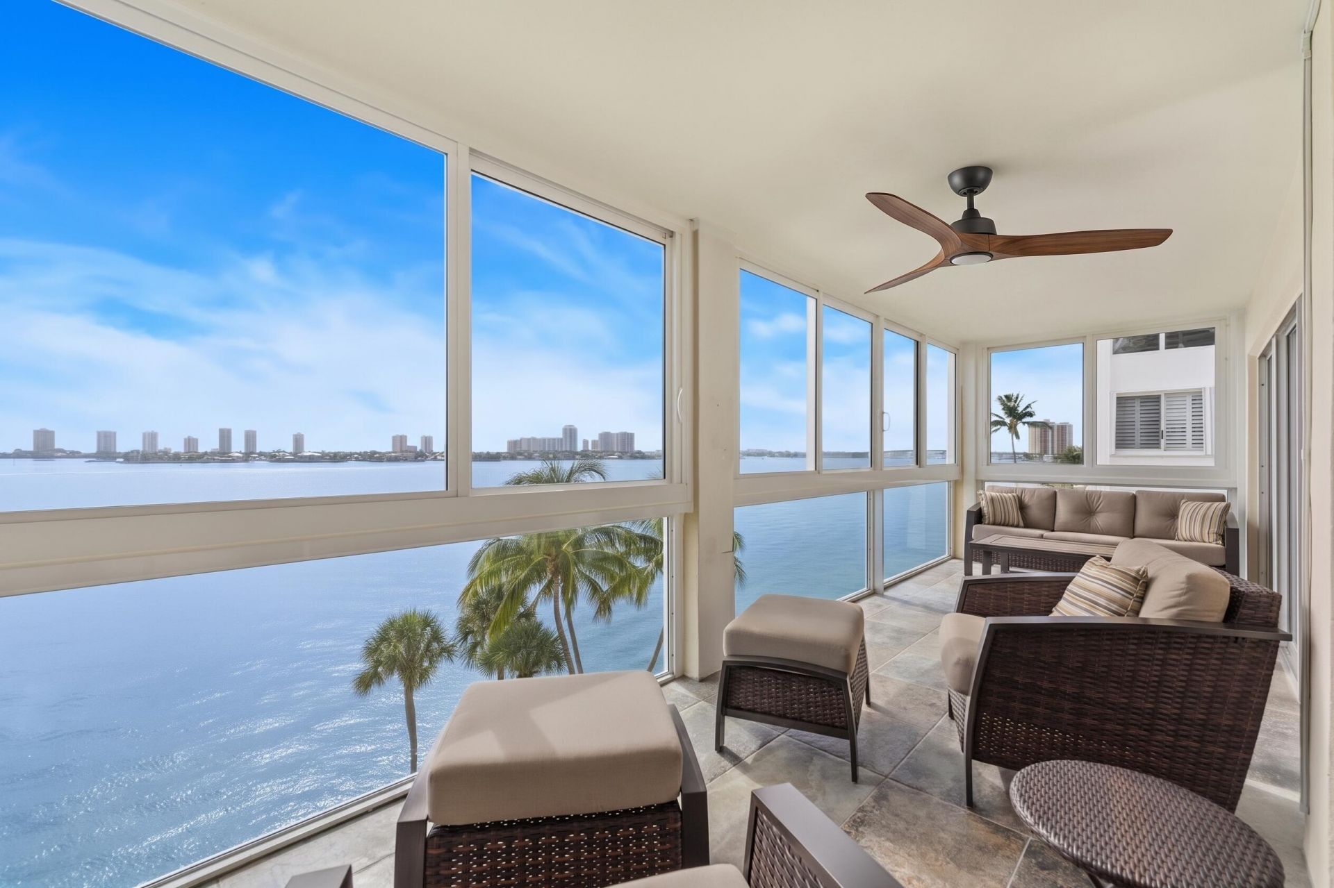 501 Lake Shore Drive, Unit 606, Lake Park, FL 33403 Photo