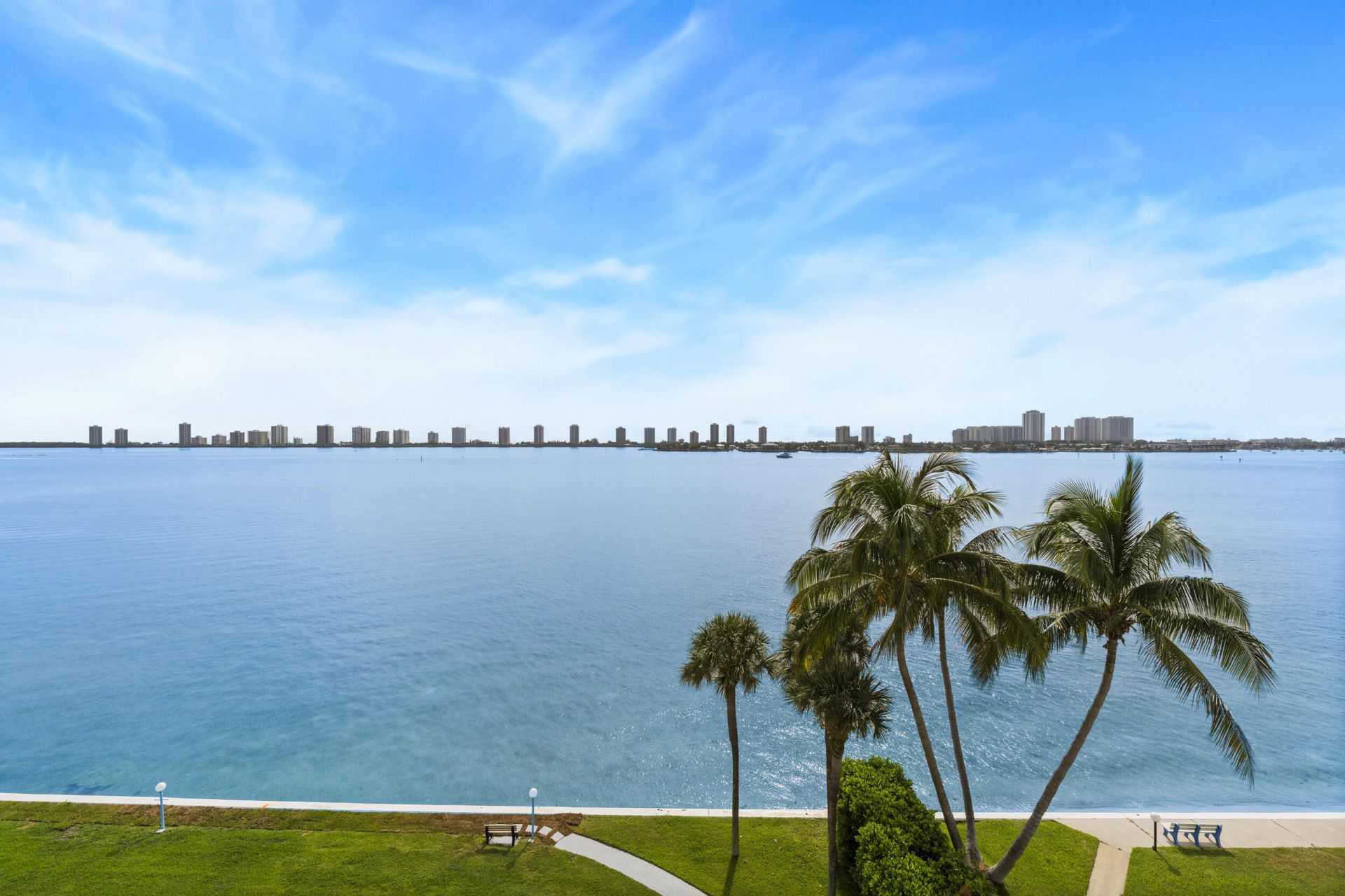 501 Lake Shore Drive, Unit 606, Lake Park, FL 33403 Photo