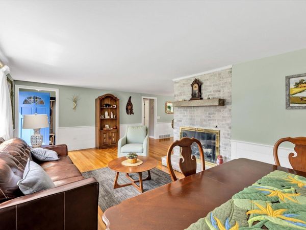 8 Barkley Street, South Yarmouth, MA 02664
