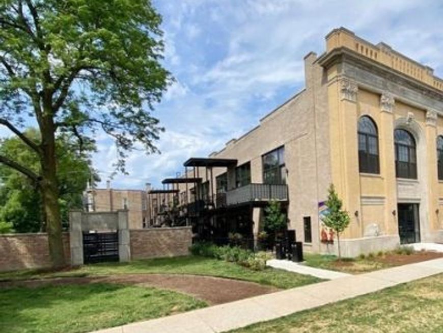 Main Photo