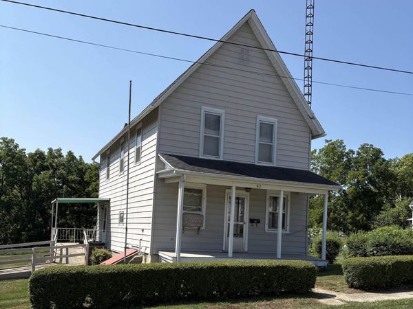 52 8th Street, Mineral Point, WI 53565