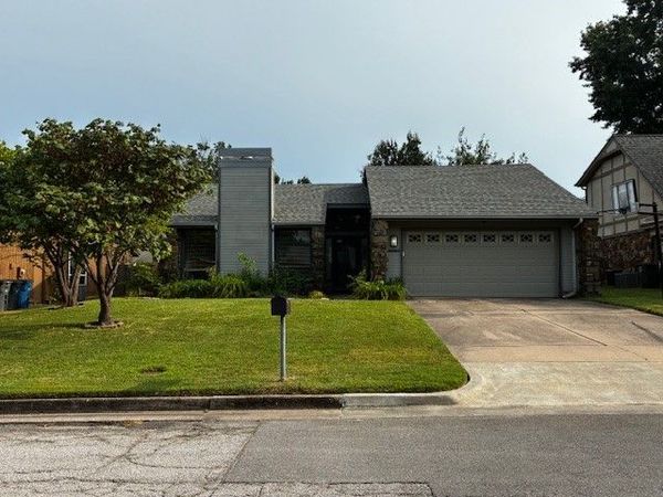 8630 E 78th Street , Tulsa, OK 74133