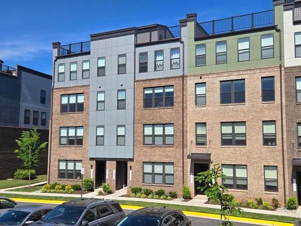 20344 NEWFOUNDLAND SQUARE , ASHBURN, VA 20147