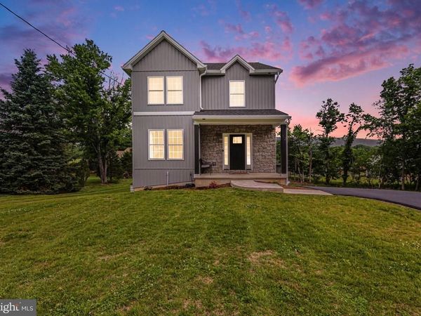 12 OAK LANE , MECHANICSBURG, PA 17050