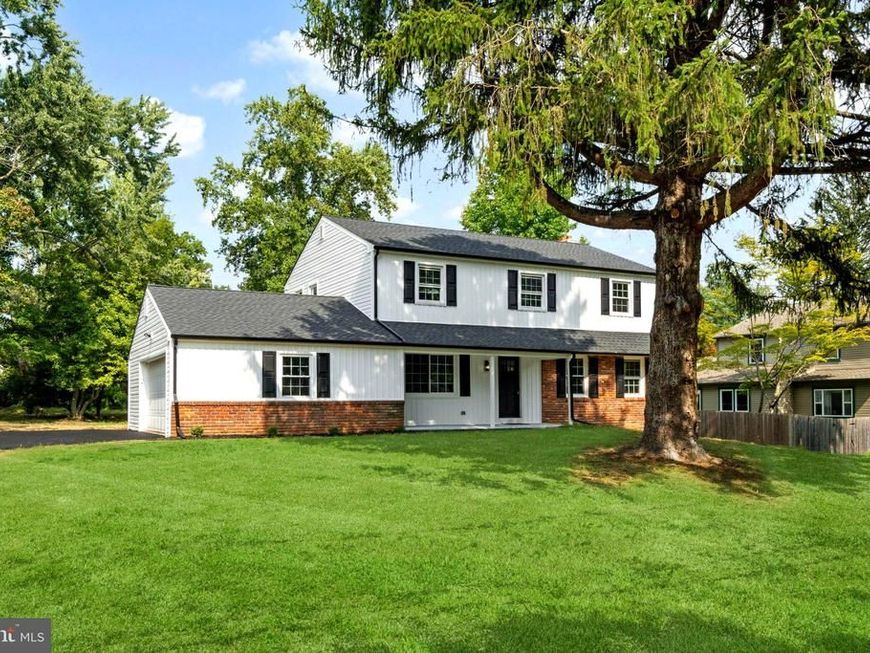 5 Walnut Lane , Doylestown, PA 18901 Main Photo
