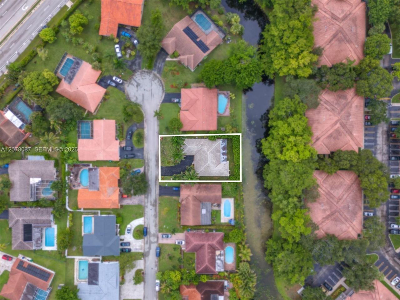 2426 NW 118th Ter , Coral Springs, FL 33065 Photo