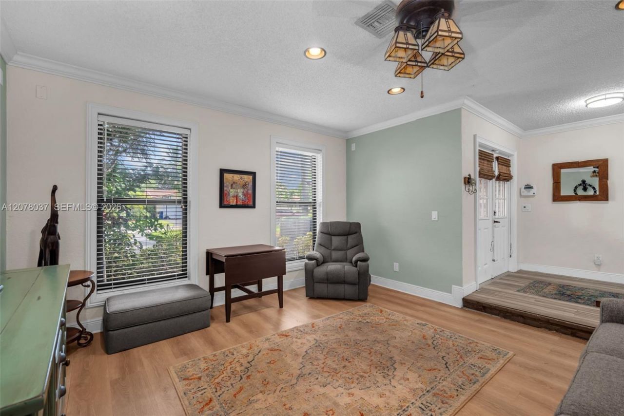 2426 NW 118th Ter , Coral Springs, FL 33065 Photo