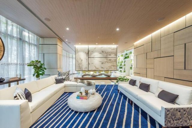 55 SW 9th St, Unit 1001, Miami, FL 33130 Photo