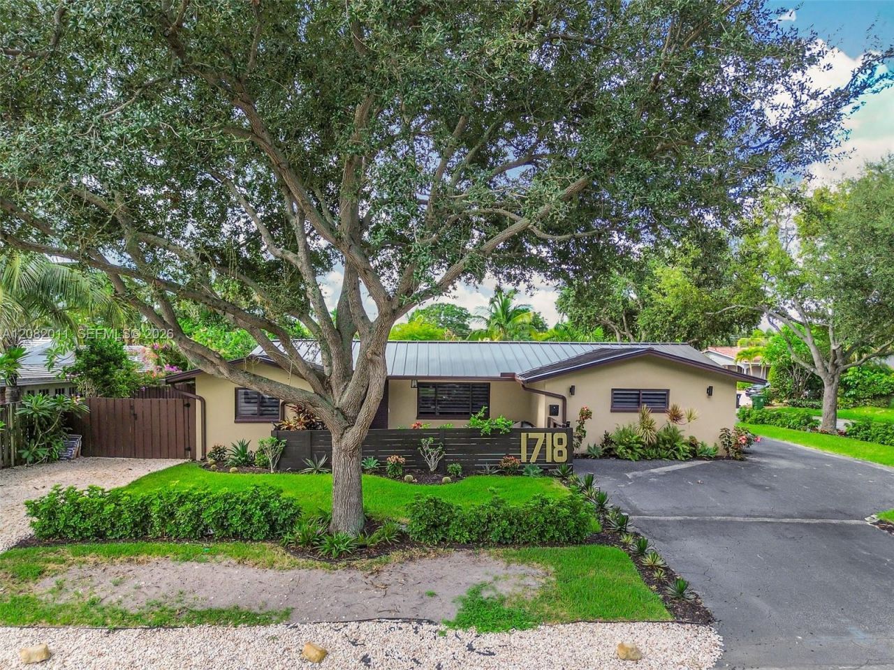 1718 NE 58th St , Fort Lauderdale, FL 33334 Photo