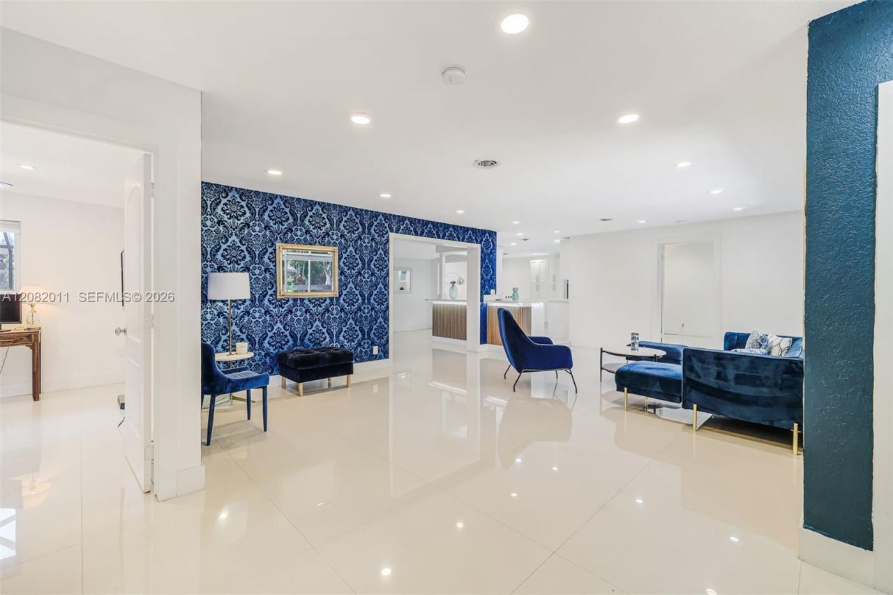 1718 NE 58th St , Fort Lauderdale, FL 33334 Photo
