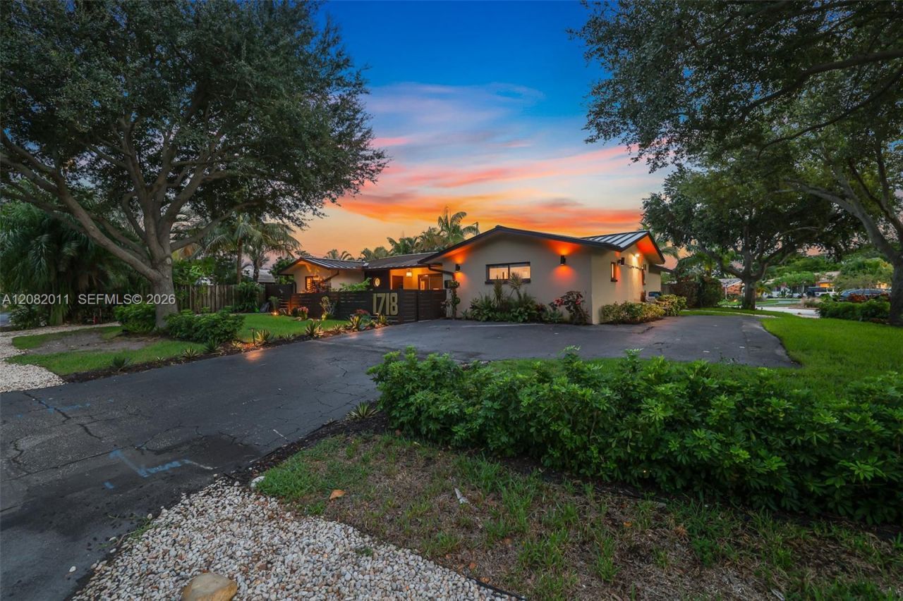 1718 NE 58th St , Fort Lauderdale, FL 33334 Photo