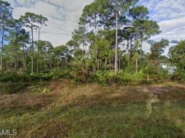 15233 Martinique WAY , BOKEELIA, FL 33922