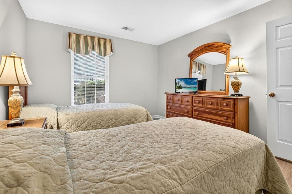 549 Blue Stem Dr. Photo 25