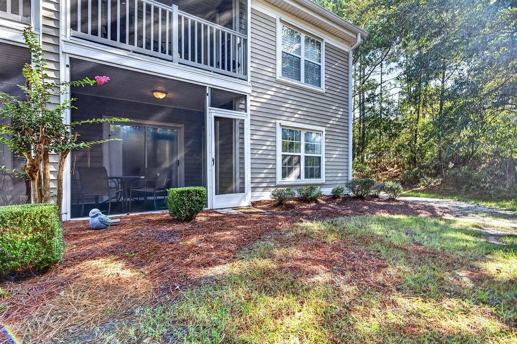 549 Blue Stem Dr. Photo 33