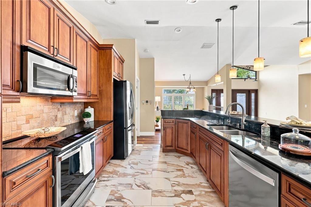 6037 Birnam Wood Ln , Fort Myers, FL 33908 Photo