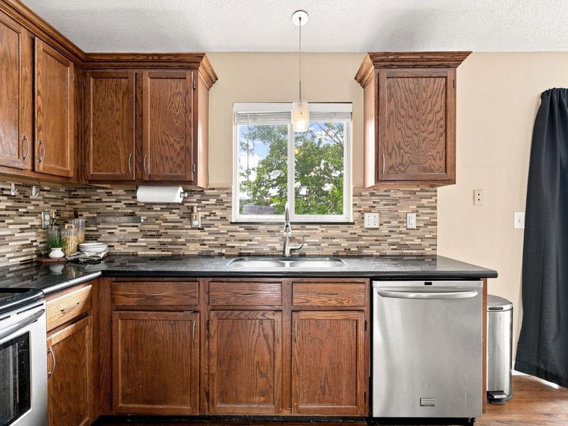 1630 Ringfield Drive, Galloway, OH 43119 Photo 14