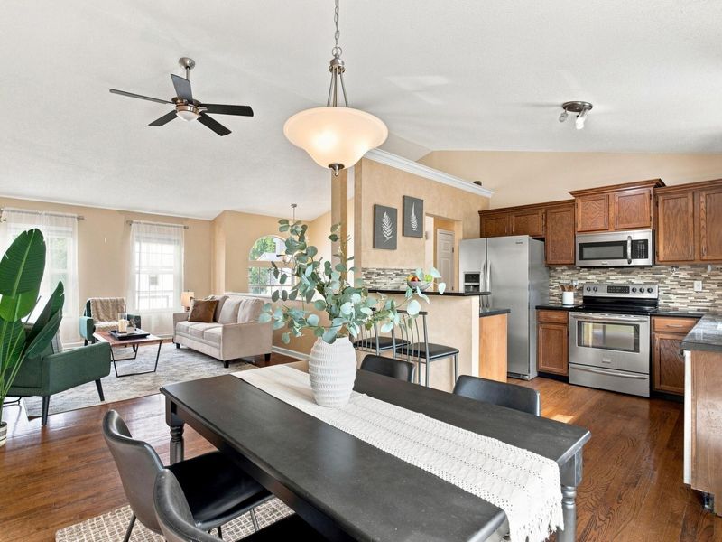 1630 Ringfield Drive, Galloway, OH 43119 Photo 7