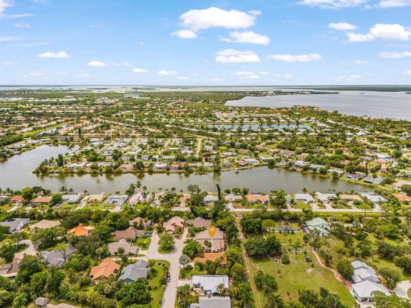 12538 Barrington Ct, Fort Myers, FL 33908