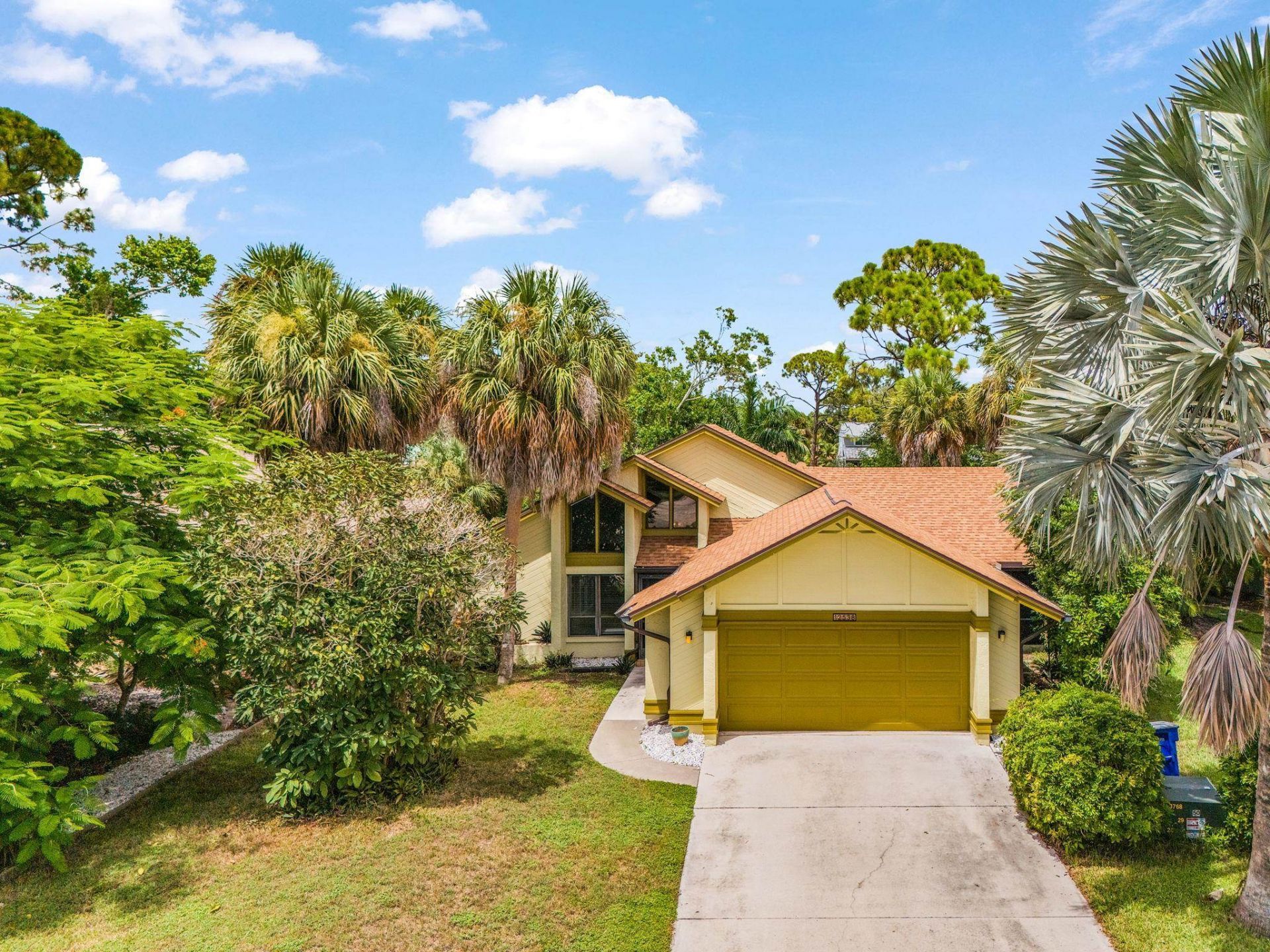 12538 Barrington Ct, Fort Myers, FL 33908 Photo