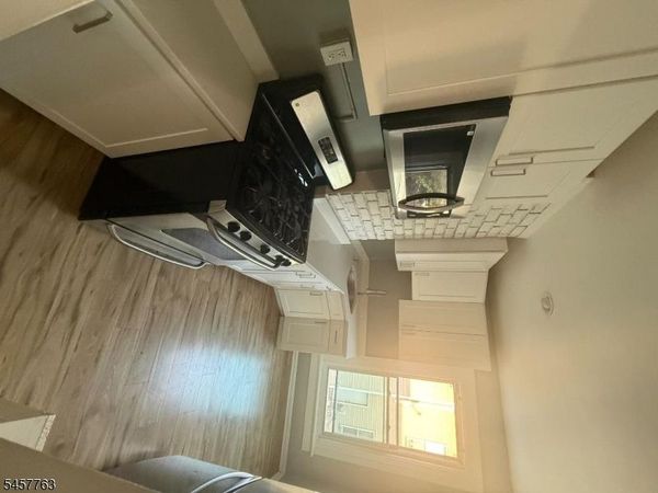61 Lake St, Bloomfield, NJ 07003