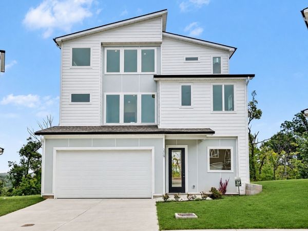 209 Walnutwood Lane , Nashville, TN 37211