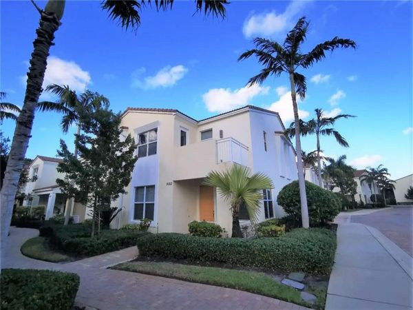 5011 NW 15TH Terrace, Boca Raton, FL 33431