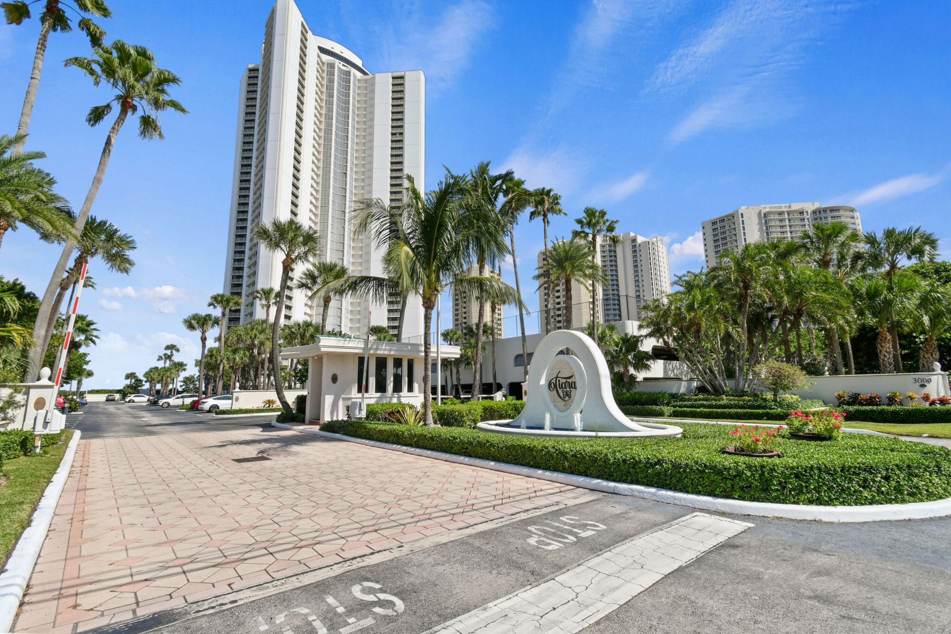 3000 N Ocean Drive, Unit 8A, Singer Island, FL 33404 Photo