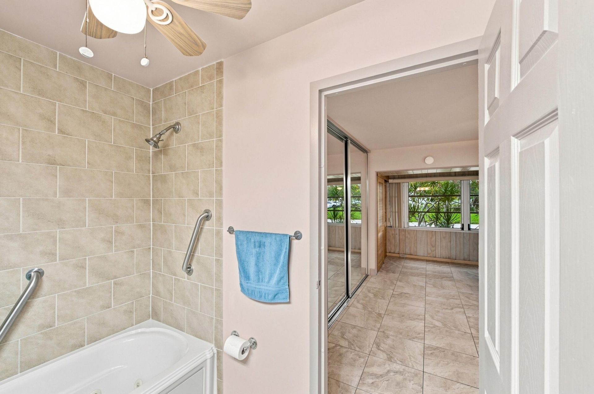 167 Valencia G, Delray Beach, FL 33446 Photo