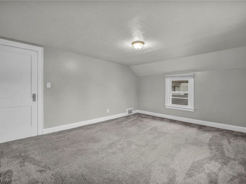 1334 S Seneca Avenue, Alliance, OH 44601 Photo 25
