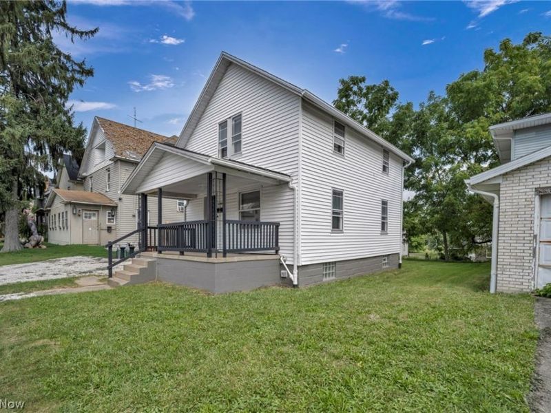 1334 S Seneca Avenue, Alliance, OH 44601 Photo 3