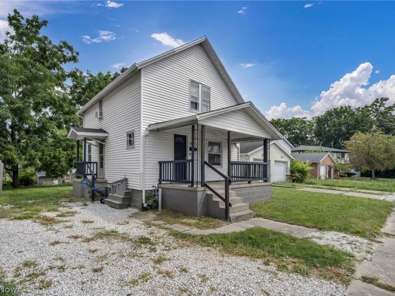 1334 S Seneca Avenue, Alliance, OH 44601 Photo 4