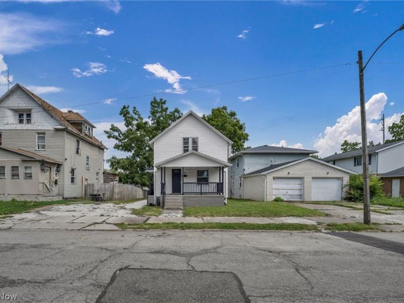 1334 S Seneca Avenue, Alliance, OH 44601 Photo 5