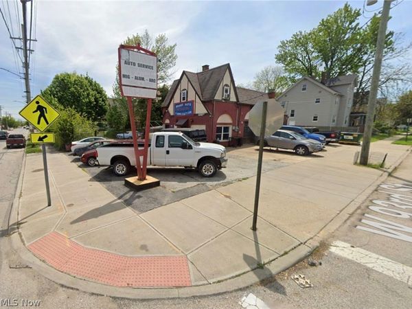 9215 Madison Avenue , Cleveland, OH 44102