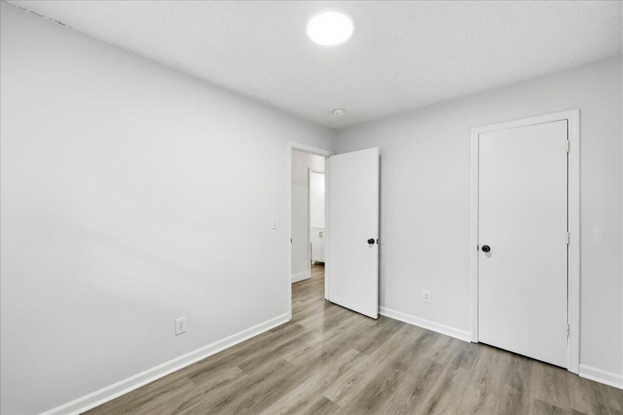 124 Robin Street Photo 22