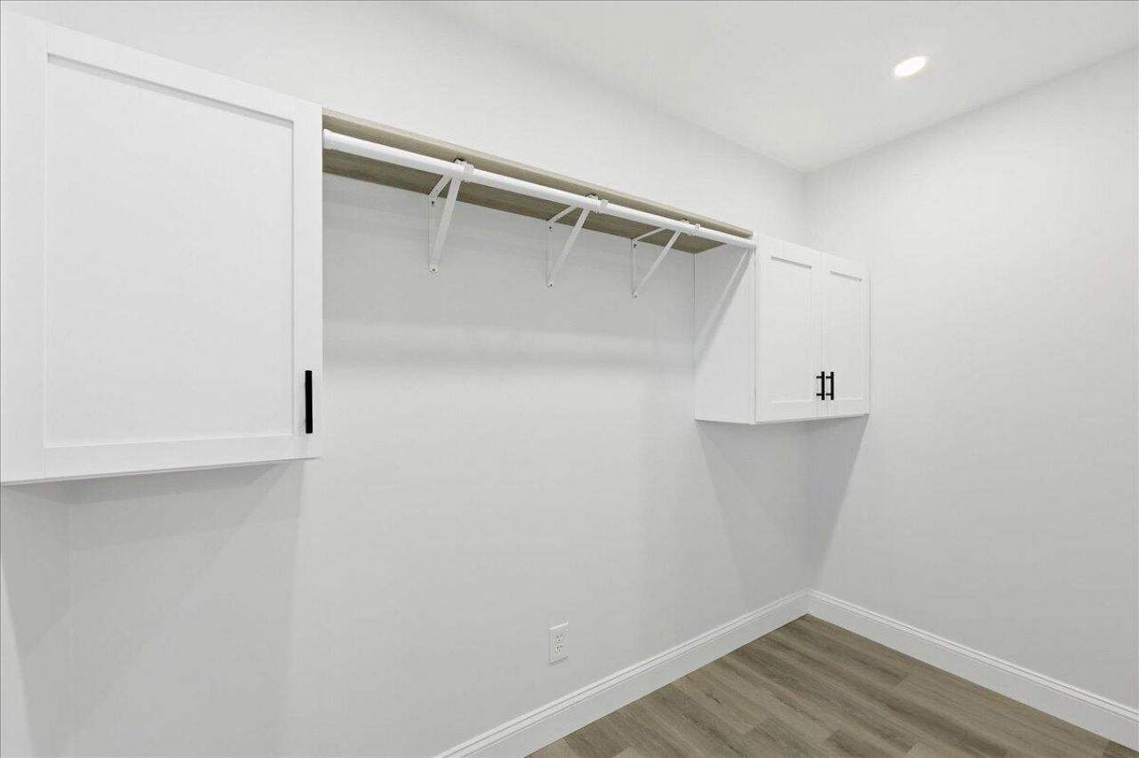 124 Robin Street Photo 25