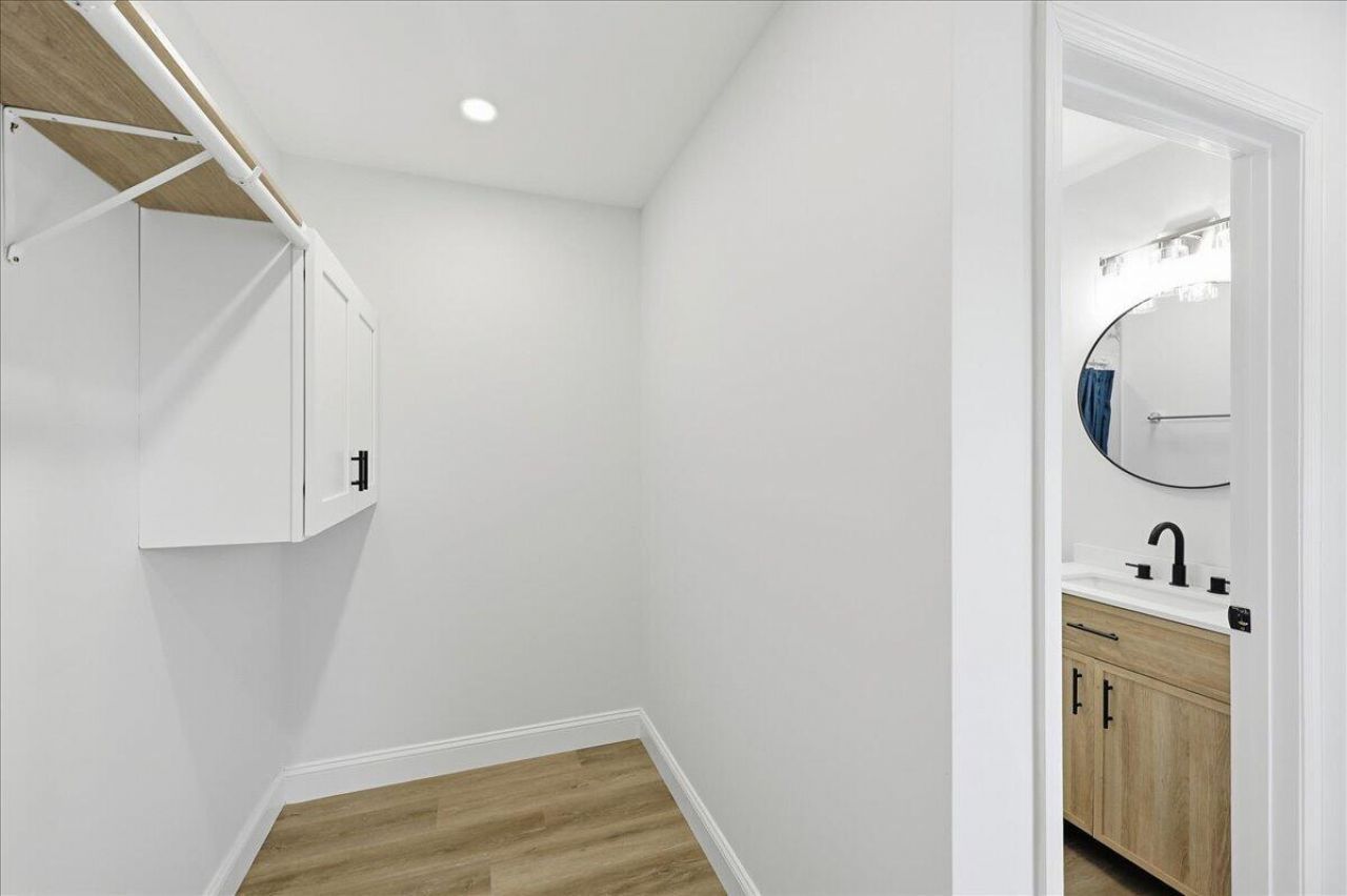 124 Robin Street Photo 28