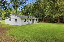 124 Robin Street photo 4
