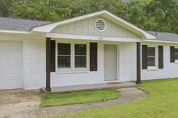 124 Robin Street photo 4