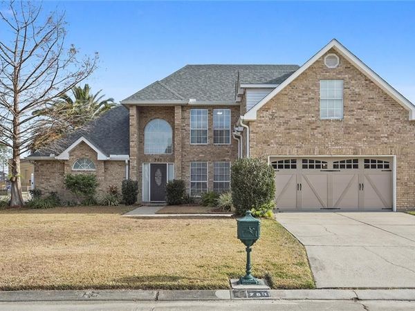 701 CHURCH POINTE Drive, Belle Chasse, LA 70037
