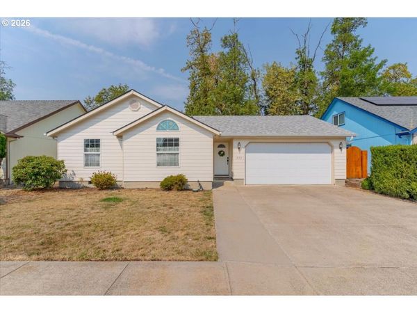 1859 PLATEAU NE ST, Salem, OR 97305