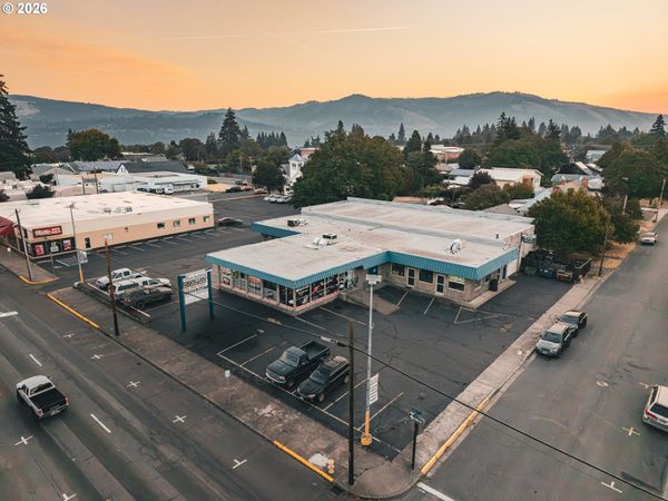 1203 12TH ST, Hood River, OR 97031