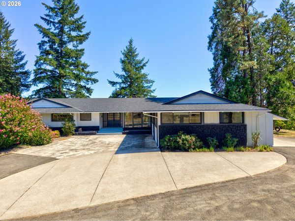 5233 MELQUA RD, Roseburg, OR 97471